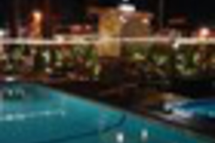 Hotel Exterior 812 of 828