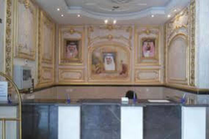 MEEZAB TABARAK HOTEL