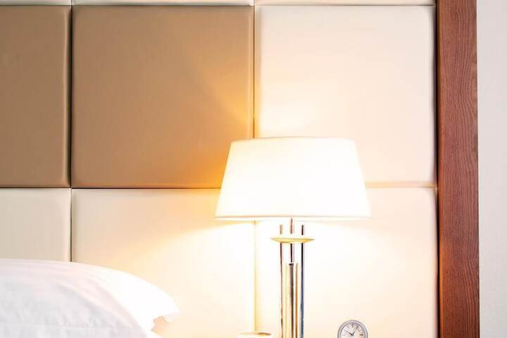 Room 58 of 325