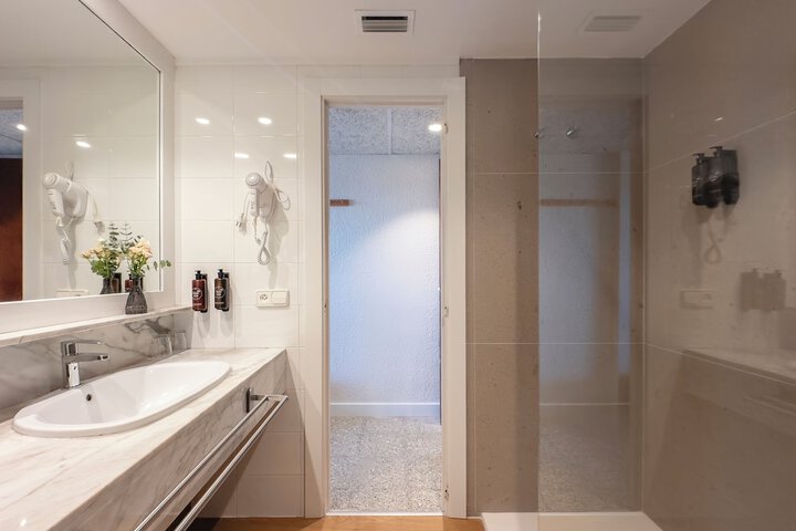 Bath Amenities