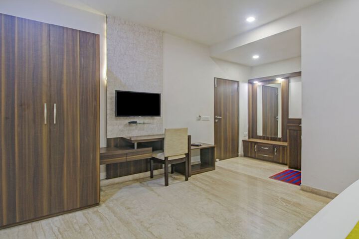Room 13 of 69