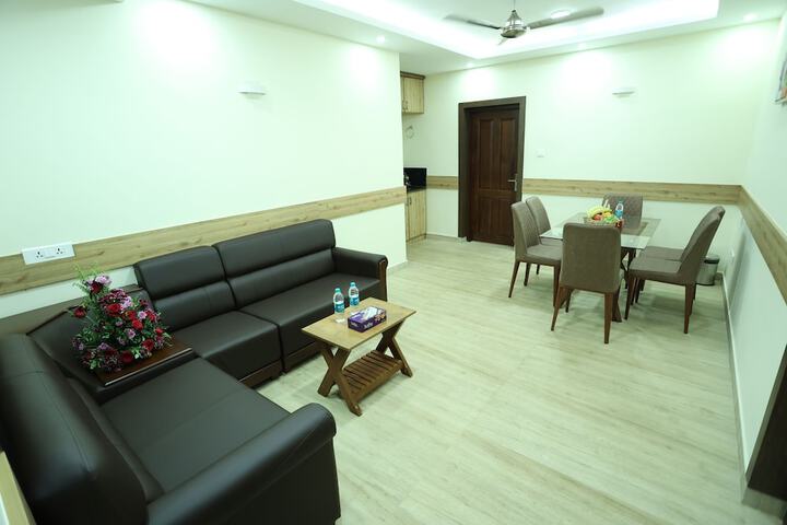 Room 36 of 63
