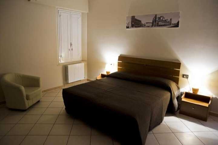 Room 8 of 26