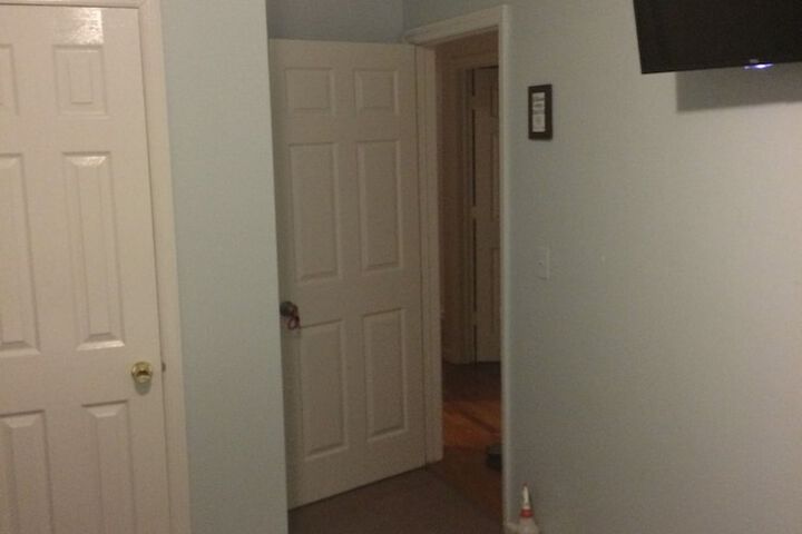 Room 6 of 26