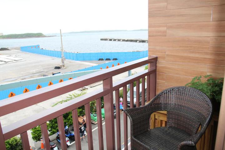 Hotel Entry
