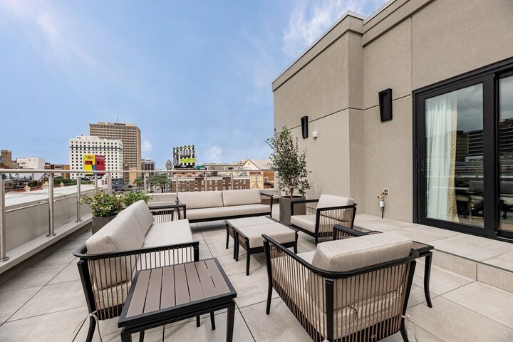 Terrace/Patio 243 of 341