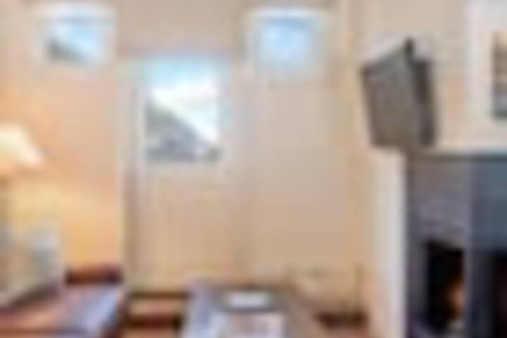 Room 137 of 279