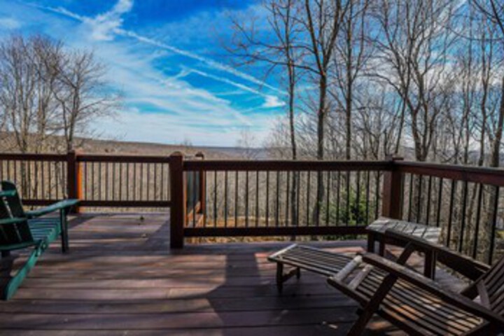 Wisp n Away 5 Bedroom House