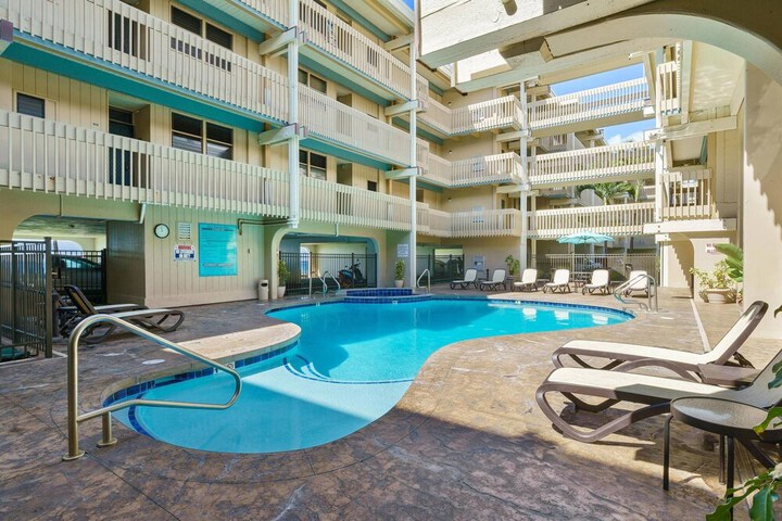 Pool 59 of 123