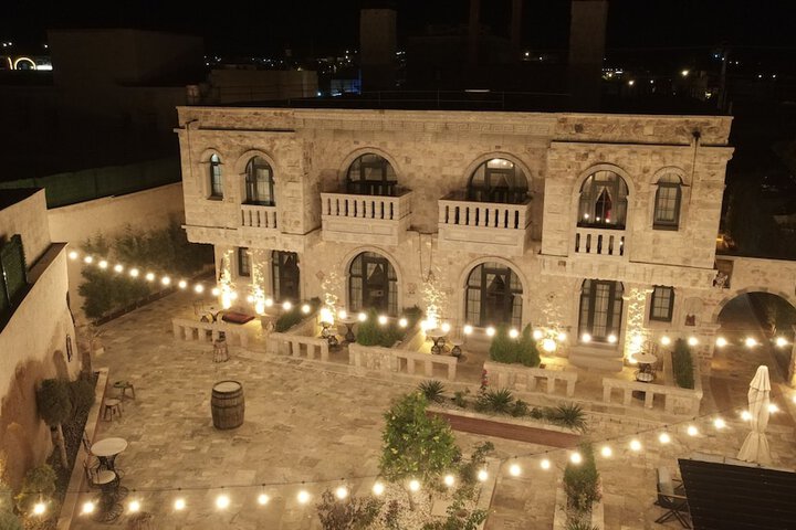 Hotel 97 of 147