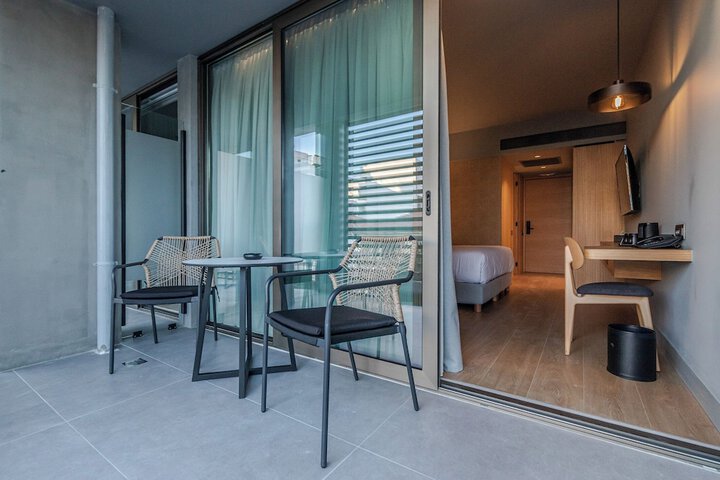 Terrace/Patio 37 of 82