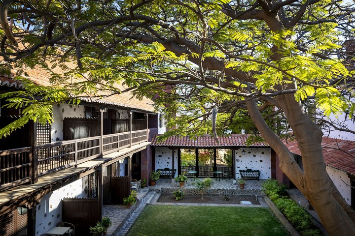 Property Grounds 19 of 24