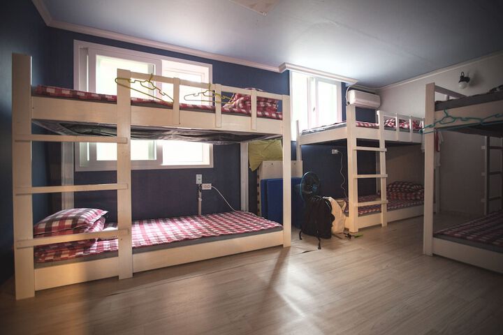 Room 3 of 50