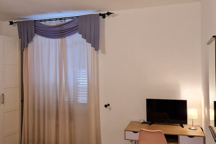 Room 15 of 41