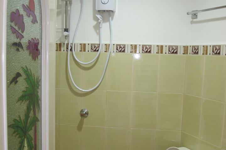 Room 41 of 57