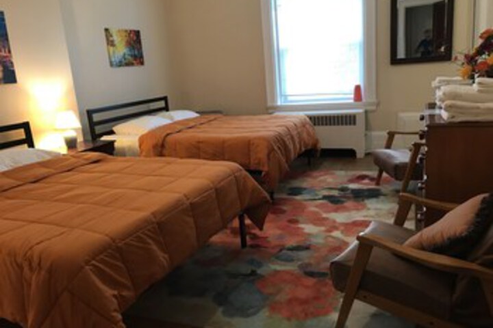 Room 73 of 108
