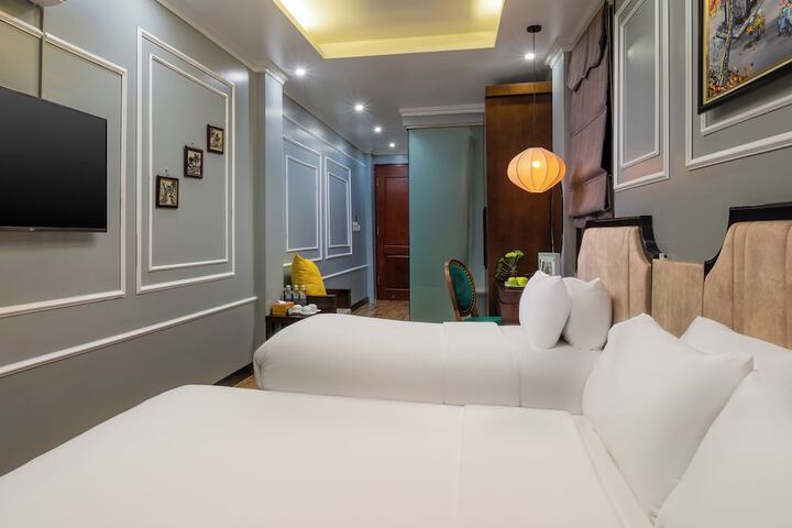 Room 20 of 54