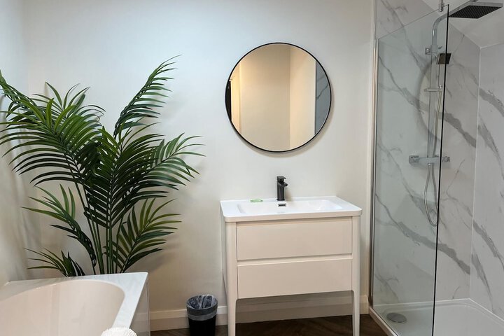 Room 55 of 57