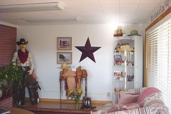 Hotel Interior 3 of 128