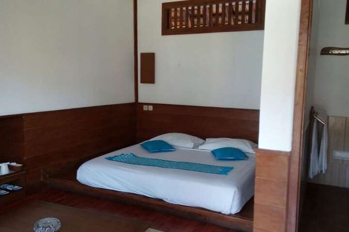 Room 30 of 54