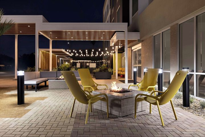 Terrace/Patio 36 of 39