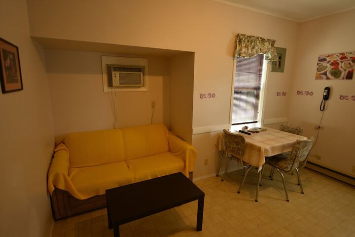 Room 5 of 39