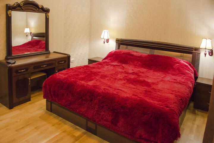Room 3 of 19