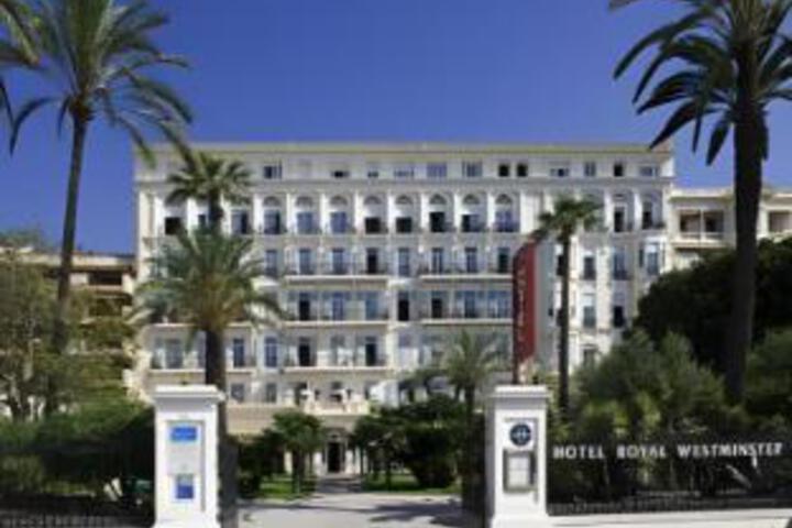 Hotel Royal Westminster in Menton