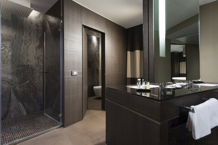 Bath Interior