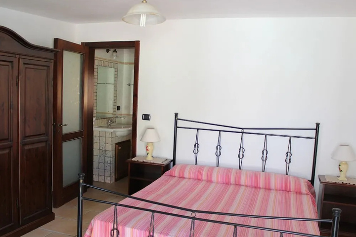 Room 3 of 15