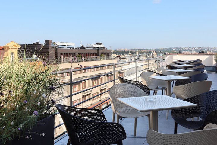 Terrace/Patio 67 of 71