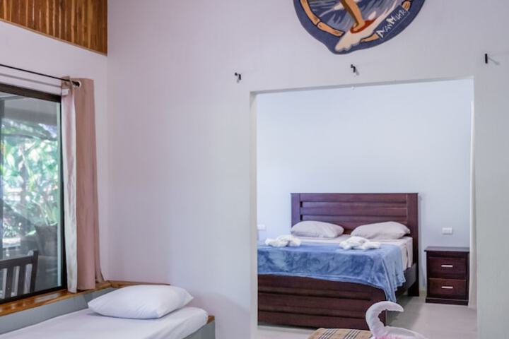 Room 25 of 84