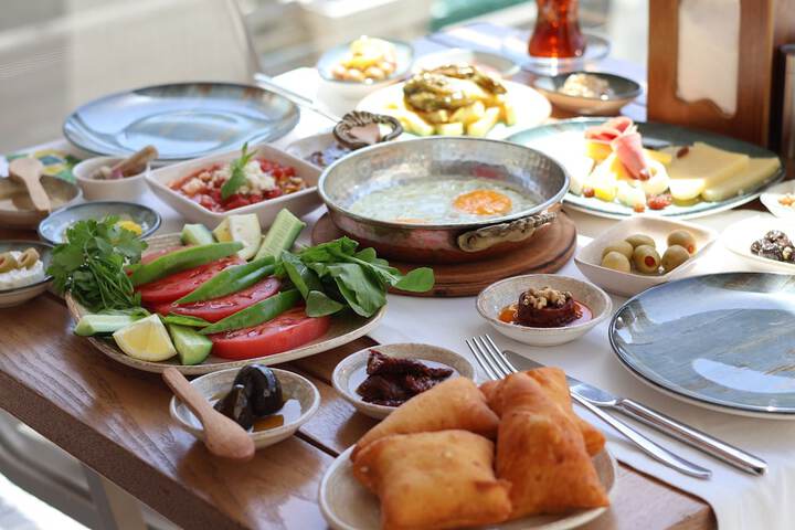 Breakfast/Coffee Service 122 of 141