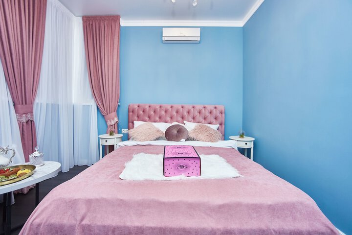 Room 15 of 30