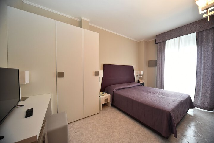 Room 29 of 115
