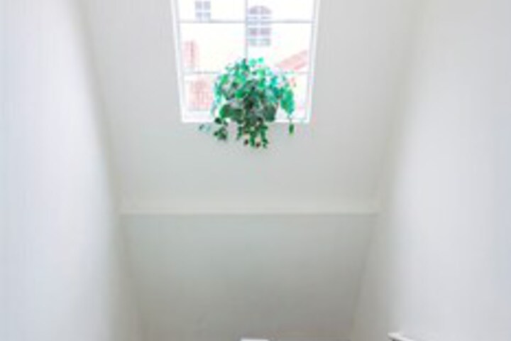 Room 18 of 25