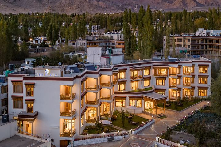 Hotel Leh Plaza