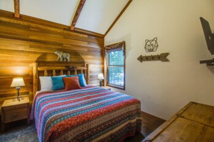 Room 27 of 28