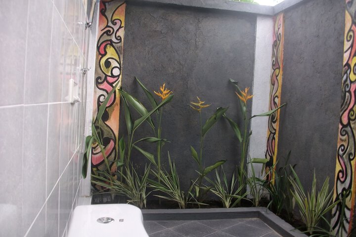 Room 16 of 52