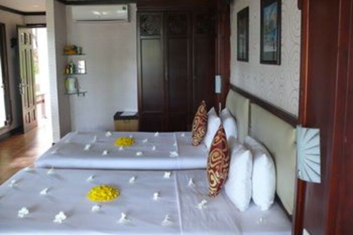 Room 36 of 104
