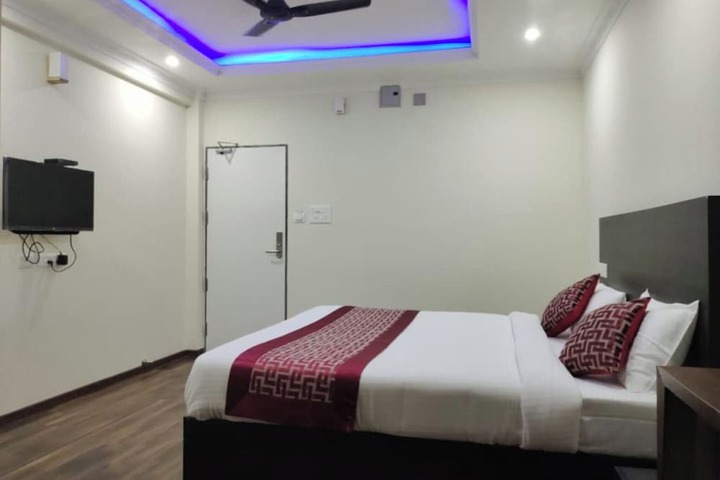 Room 7 of 20
