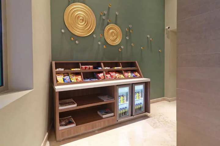 Guest Lobby