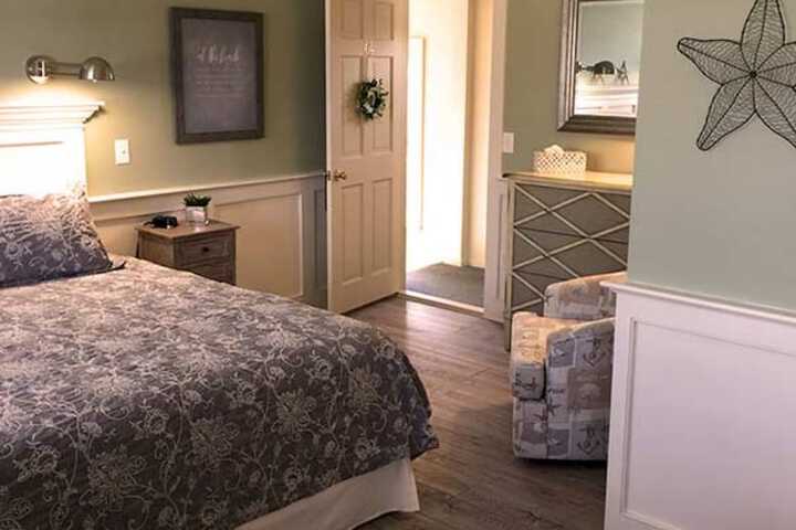 Room 8 of 142