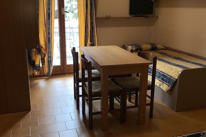 Room 29 of 62