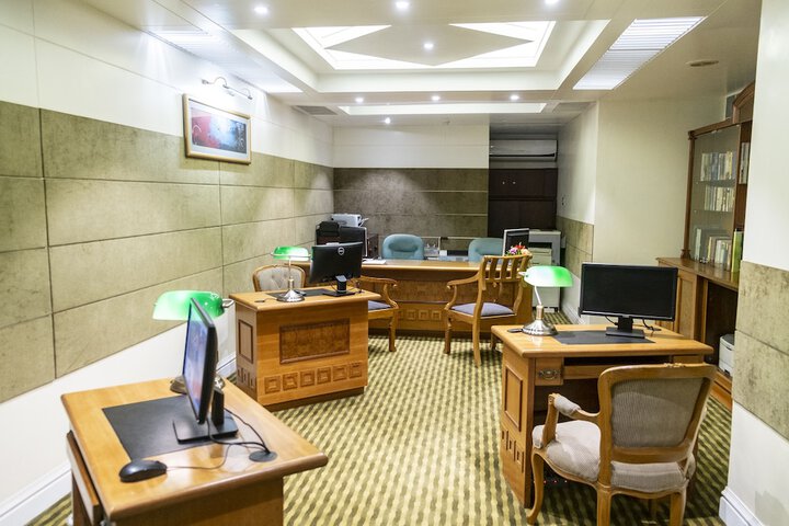 Business Center 73 of 84