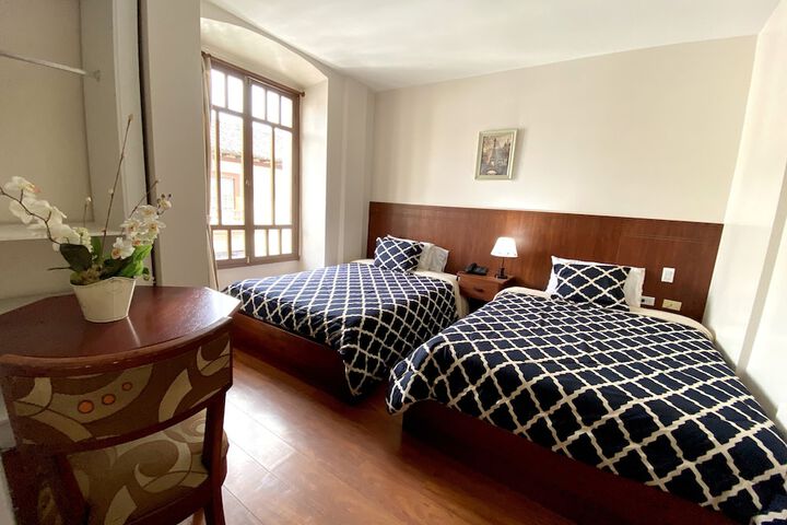 Room 17 of 61
