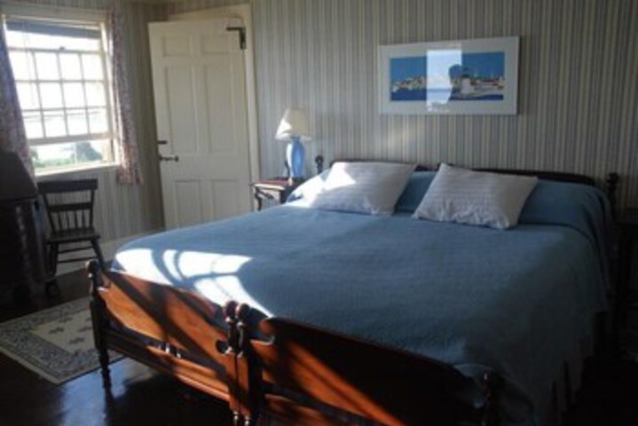 Room 29 of 34