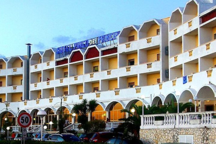 Hotel 69 of 72