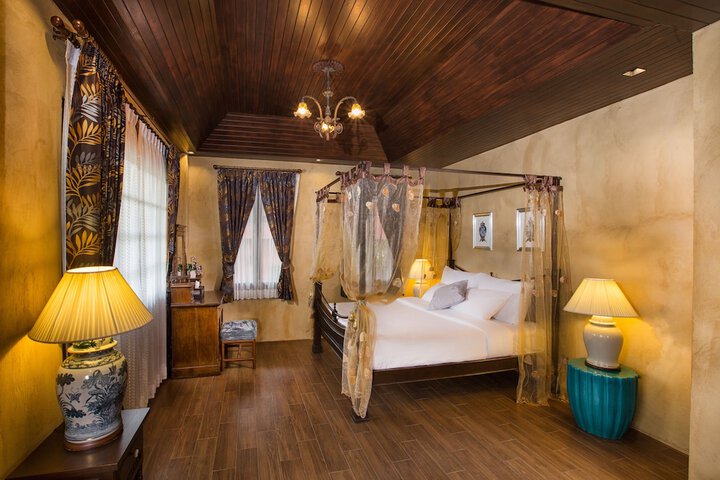 Room 8 of 47
