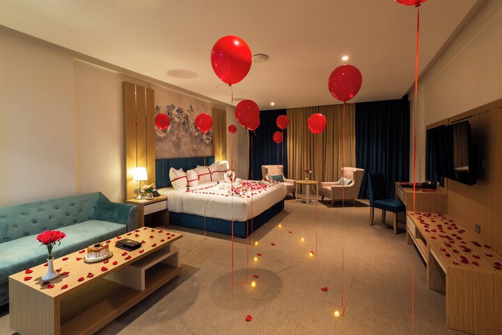 Room 21 of 48